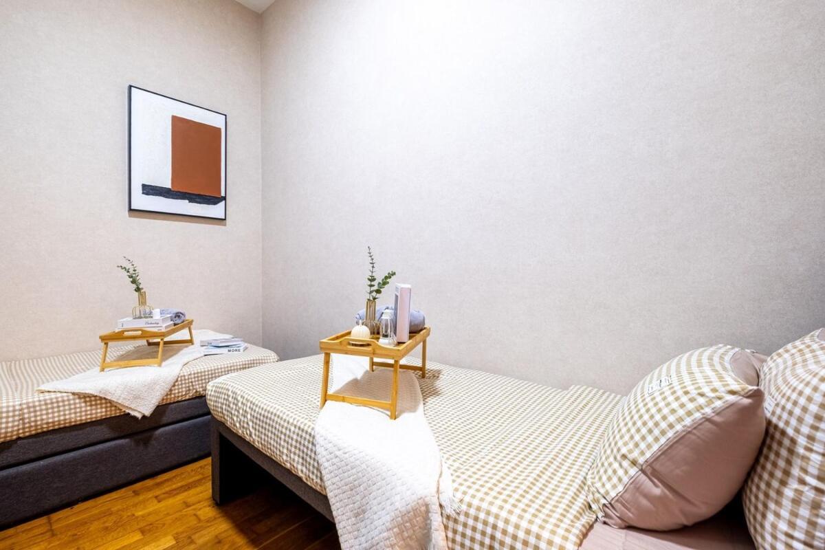 Sunset French 2bedroom Kids Play The Elements Pangsapuri Kuala Lumpur