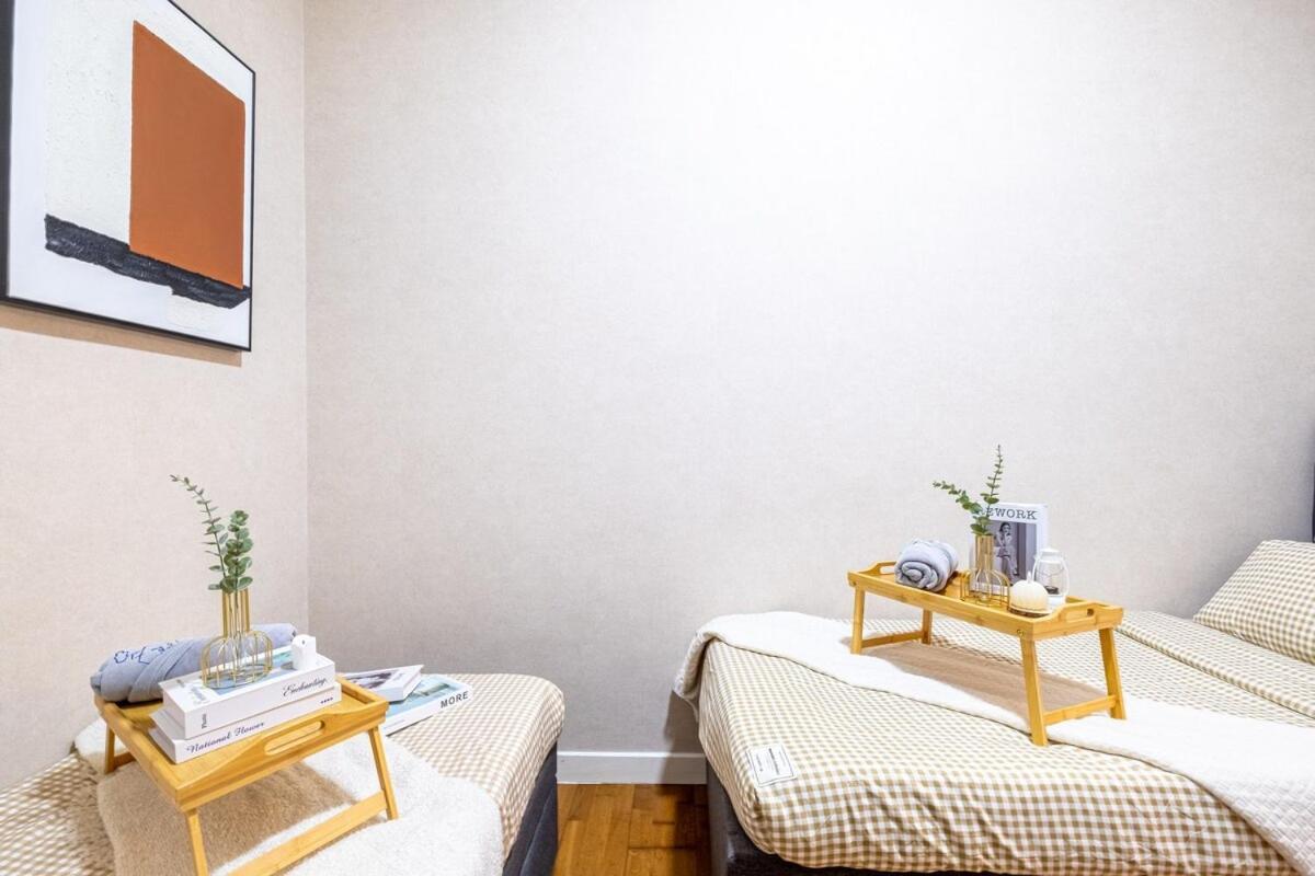 Sunset French 2bedroom Kids Play The Elements Apartment